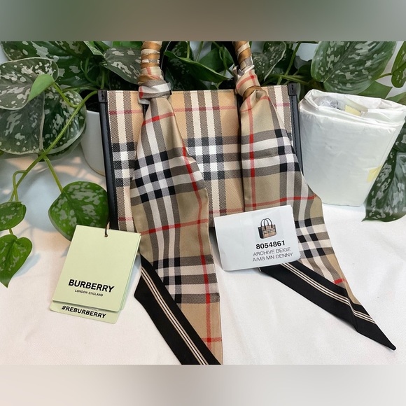 MINI BURBERRY CHECK VINTAGE BAG 💼 - Picture 2 of 15